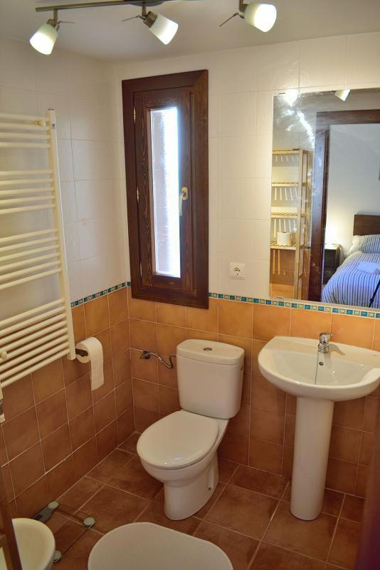 Casa El Parral 2 Dormitorios A 30 Min De Astun Y Candanchu Santa Cruz de la Serós Extérieur photo